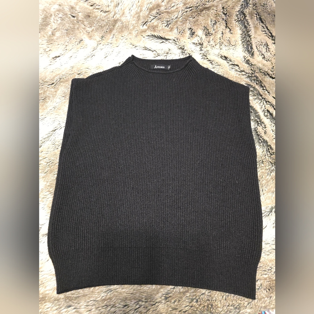 Women's Knit Mock Neck Sleeveless Sweater Vest with a Casual Cap Sleeve